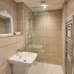 Birds Eye View بيت للعطل ويتبي