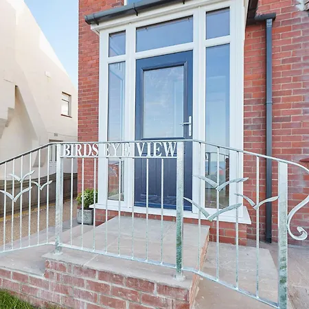 Holiday home Birds Eye View *